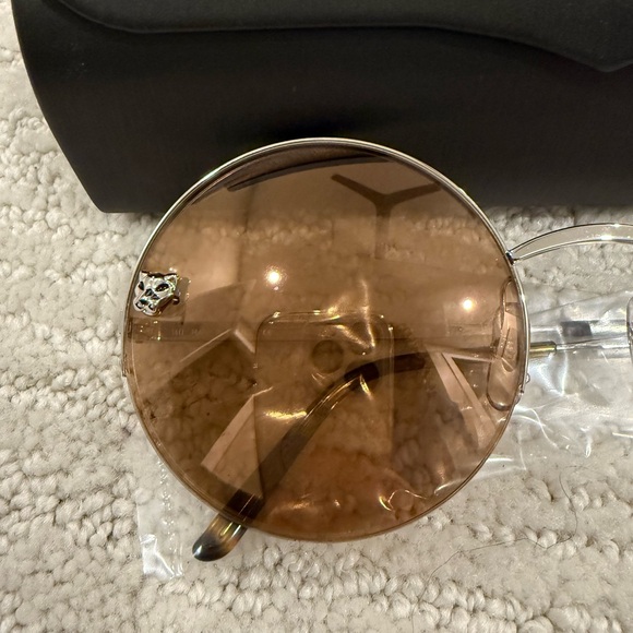 New with defect Cartier Round Panther Panthere sunglasses - Picture 4 of 14